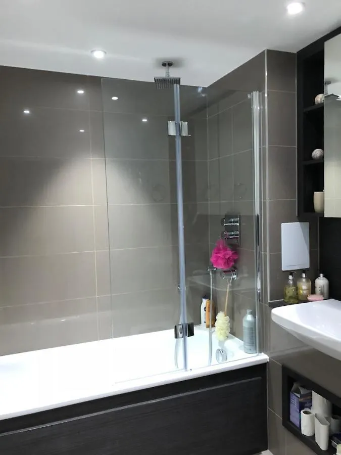 Luxury Apartment North Greenwich London
