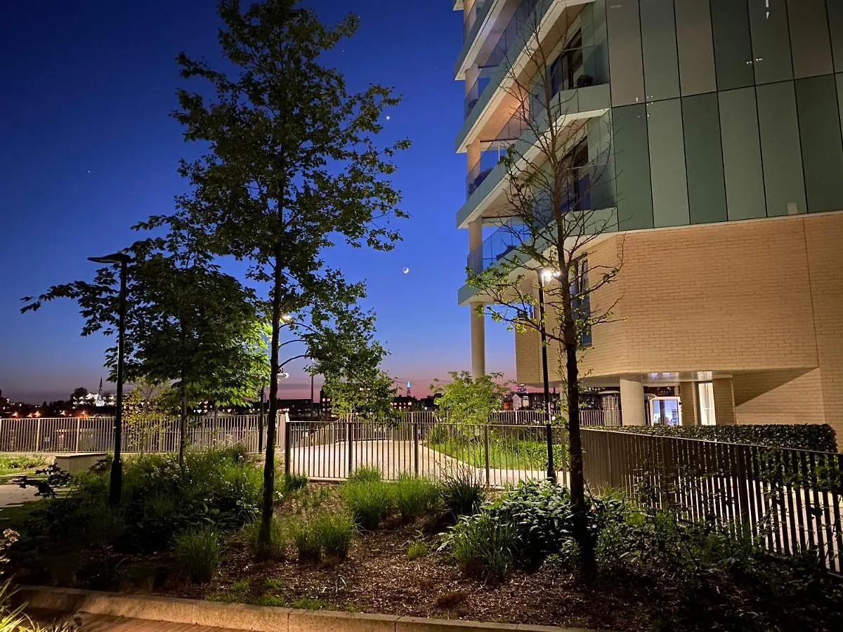 Luxury Apartment North Greenwich London